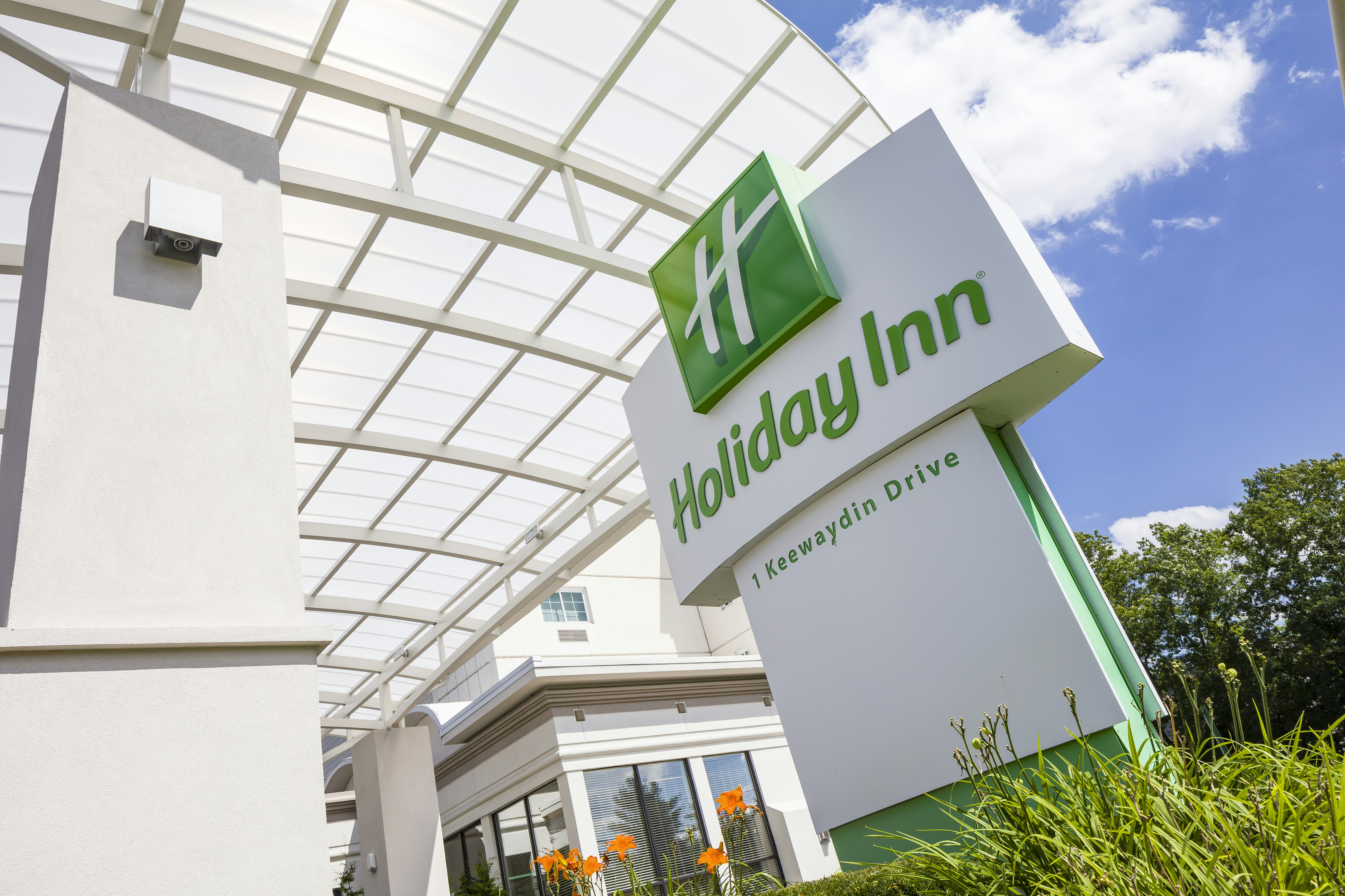 Holiday Inn Salem (I-93 At Exit 2) 1/43
