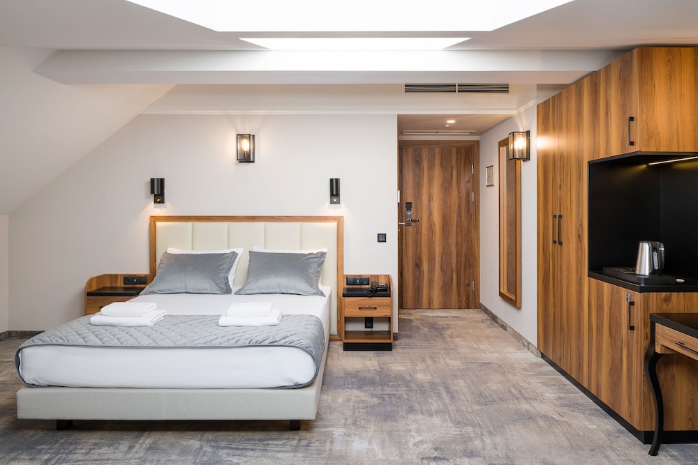 Sky Hotel Krakow 8/50