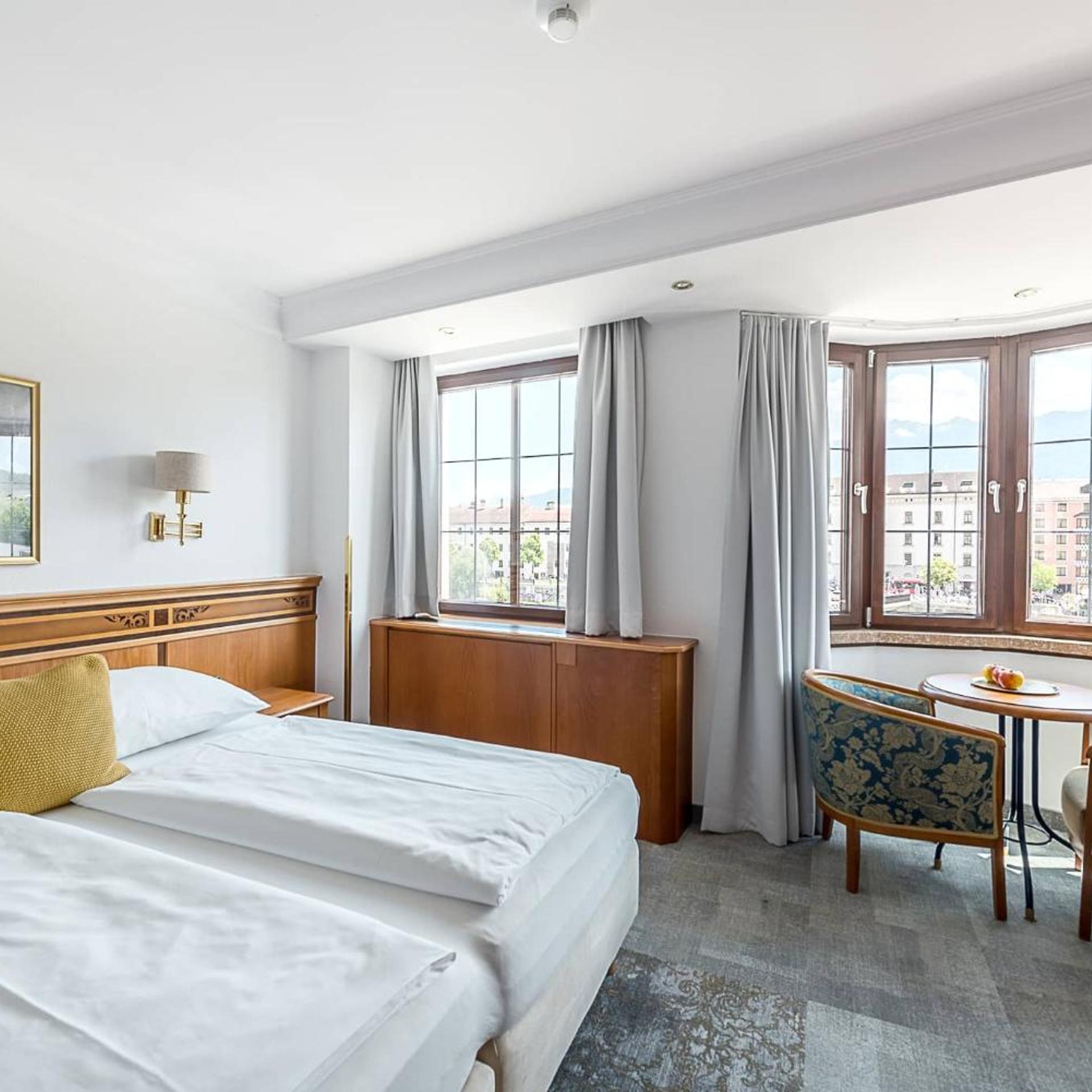 Medium, King Bed, River View