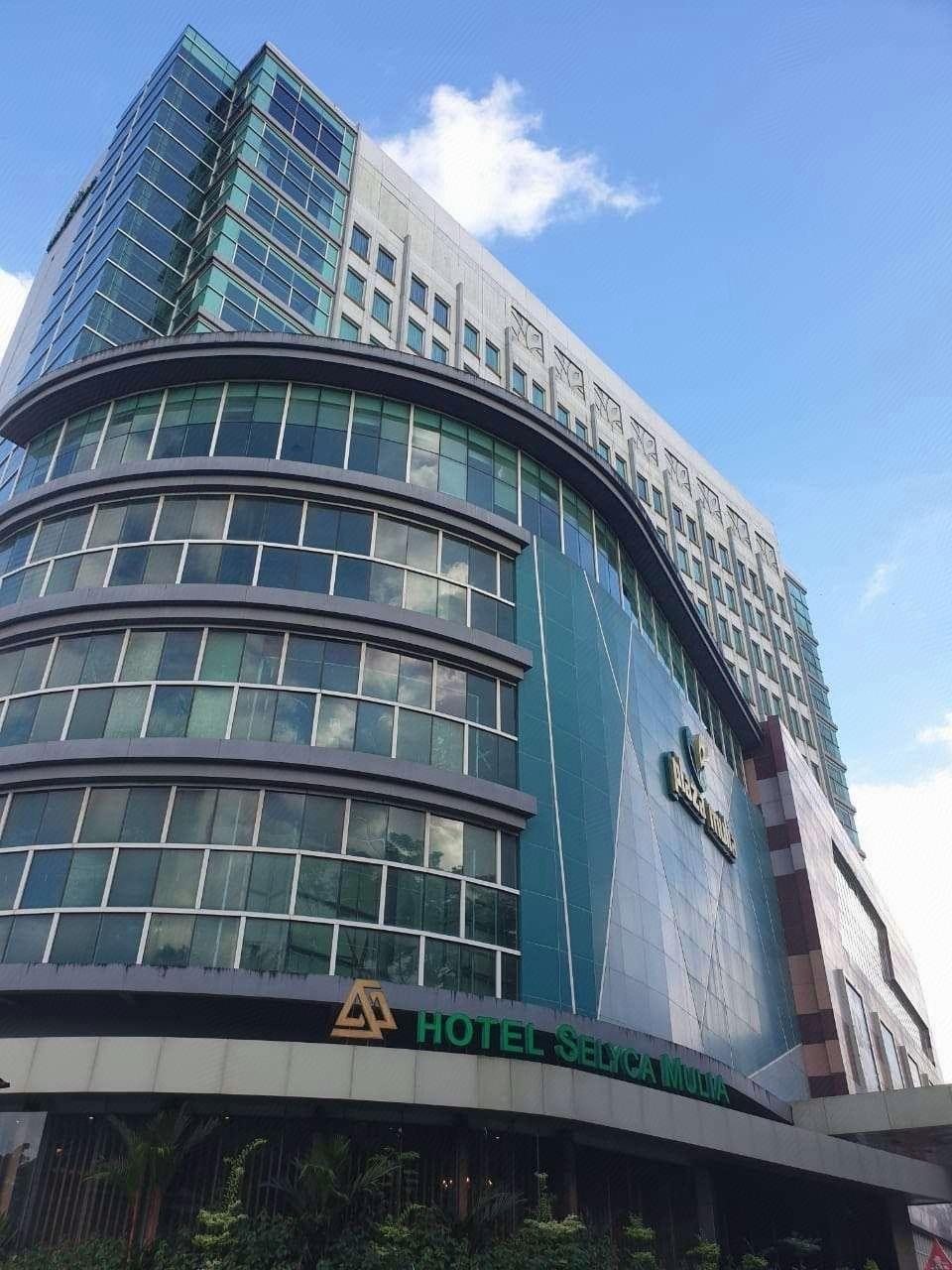 Five Premiere Hotel 1/50