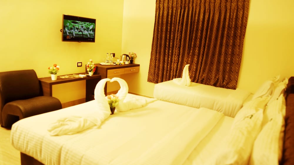 Hotel Sai Krish Grand 25/50