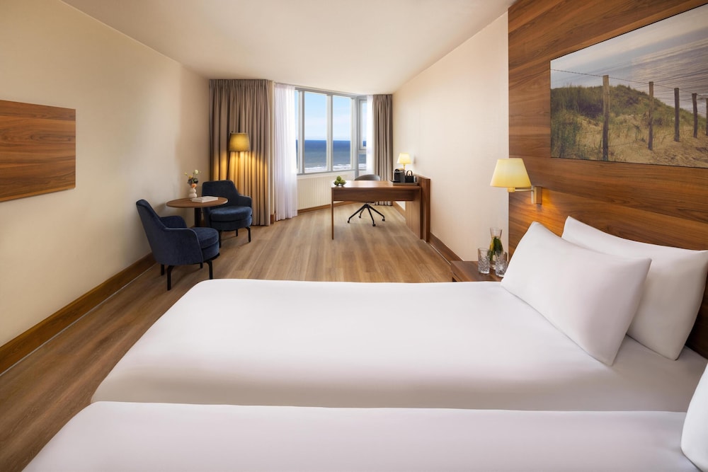 Superior, Double Bed, Sea View
