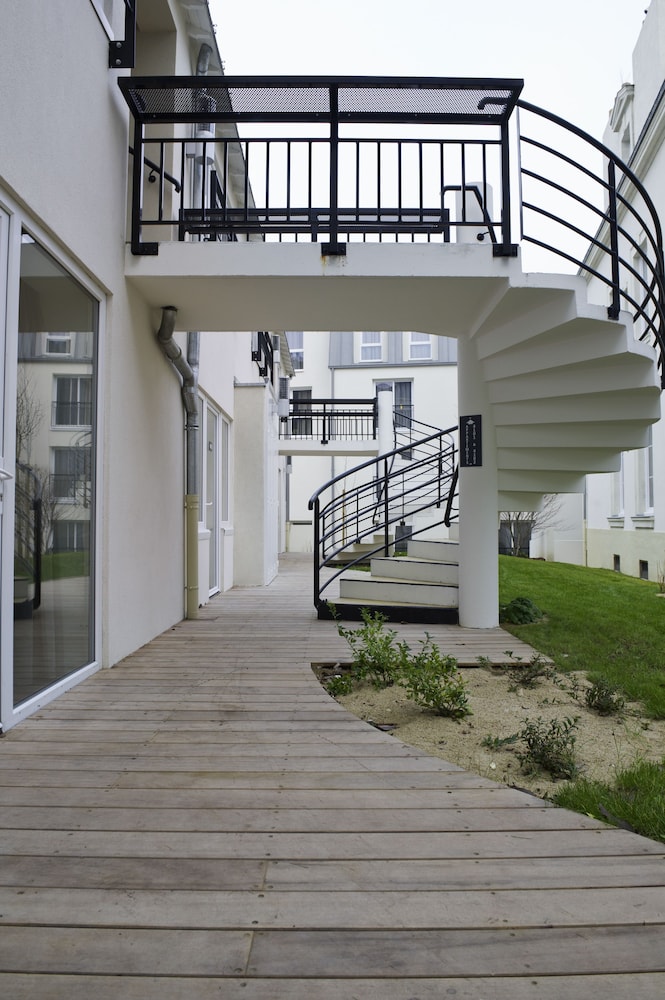 Aparthotel Adagio Access Nantes Viarme 5/68