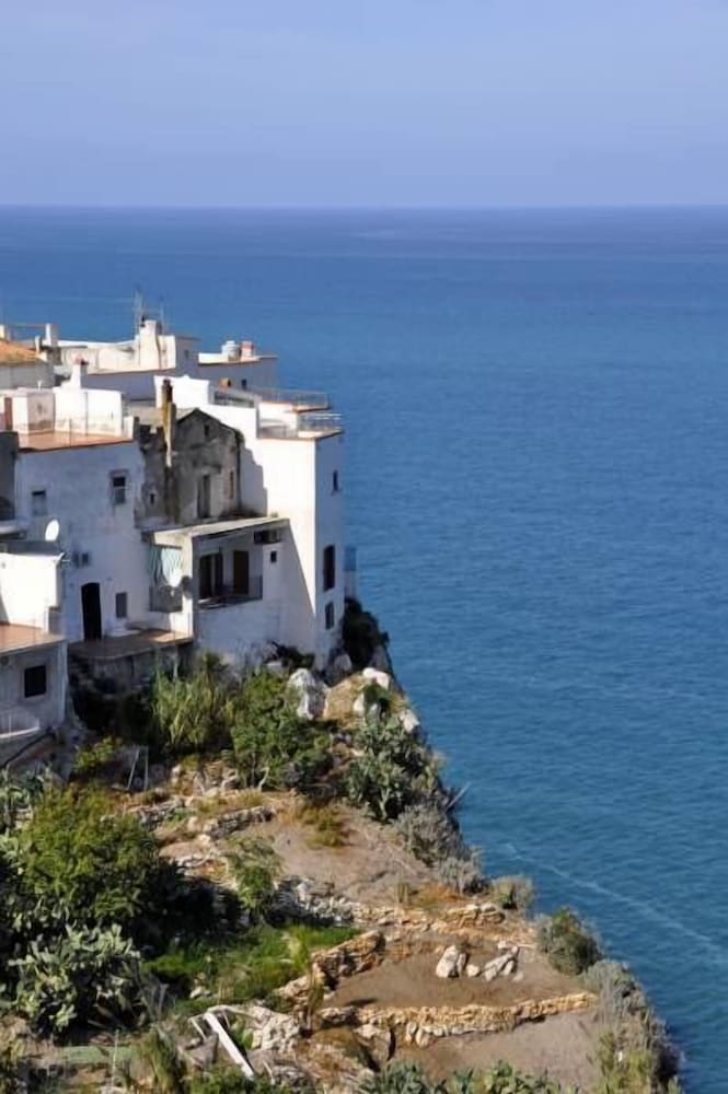 Hotel Peschici 42/50