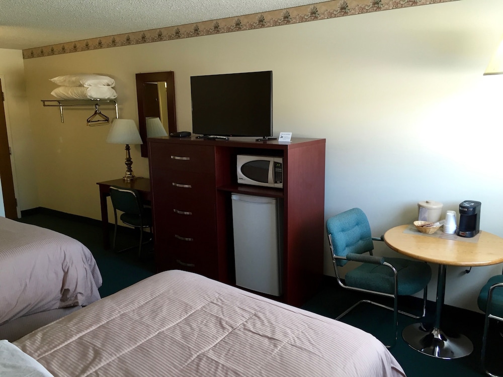 Colonial Inn 21/62