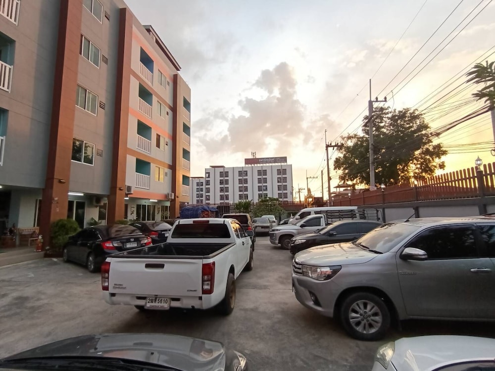 Ananya Residence Service Apartment 53/65