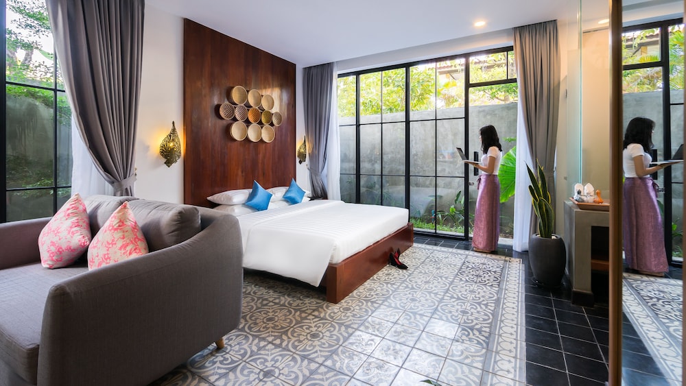 Vihara Residence 28/69
