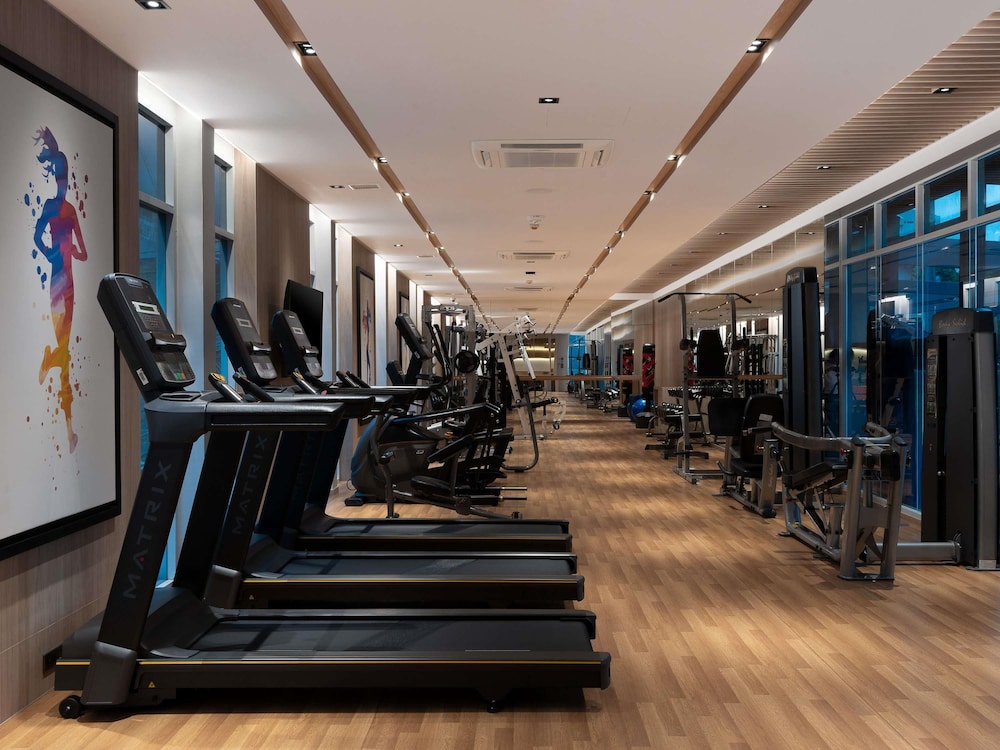 Novotel Living Bangkok Sukhumvit Legacy 43/77