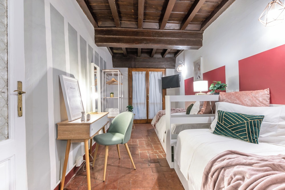 Wine Apartments Florence Ciliegiolo 13/42