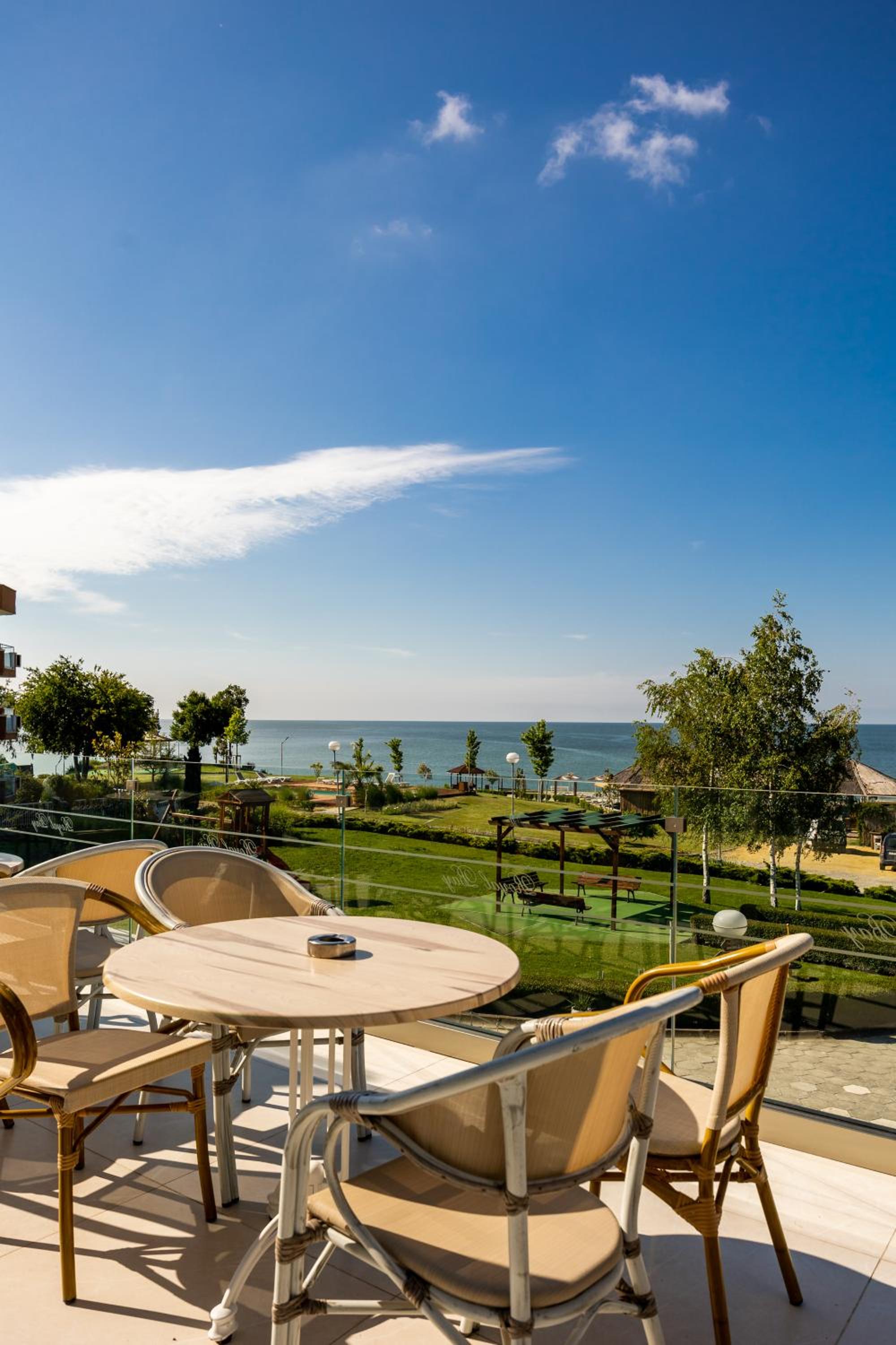 Royal Bay Resort 39/62
