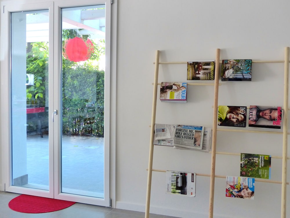 Meet Gardalake Hostel 5/50
