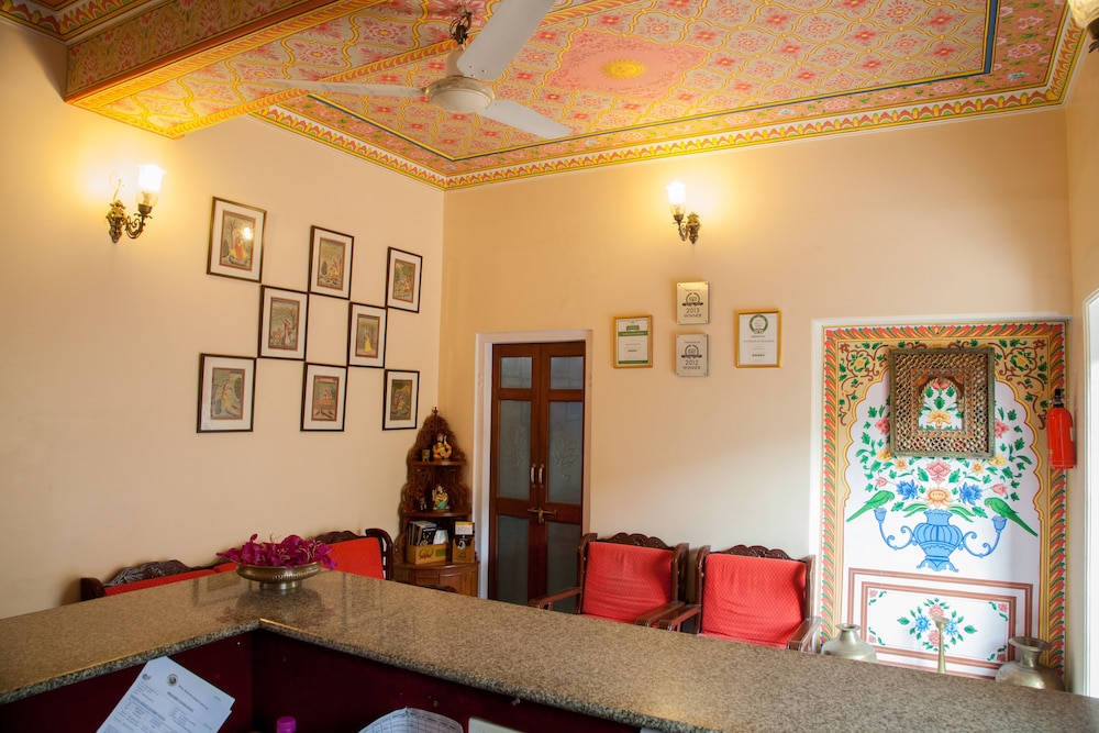Anuraag Villa 53/65