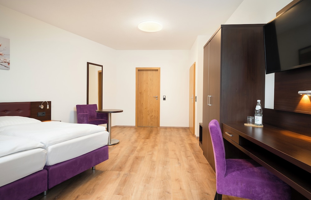 ates Hotel Lampertheim 5/21
