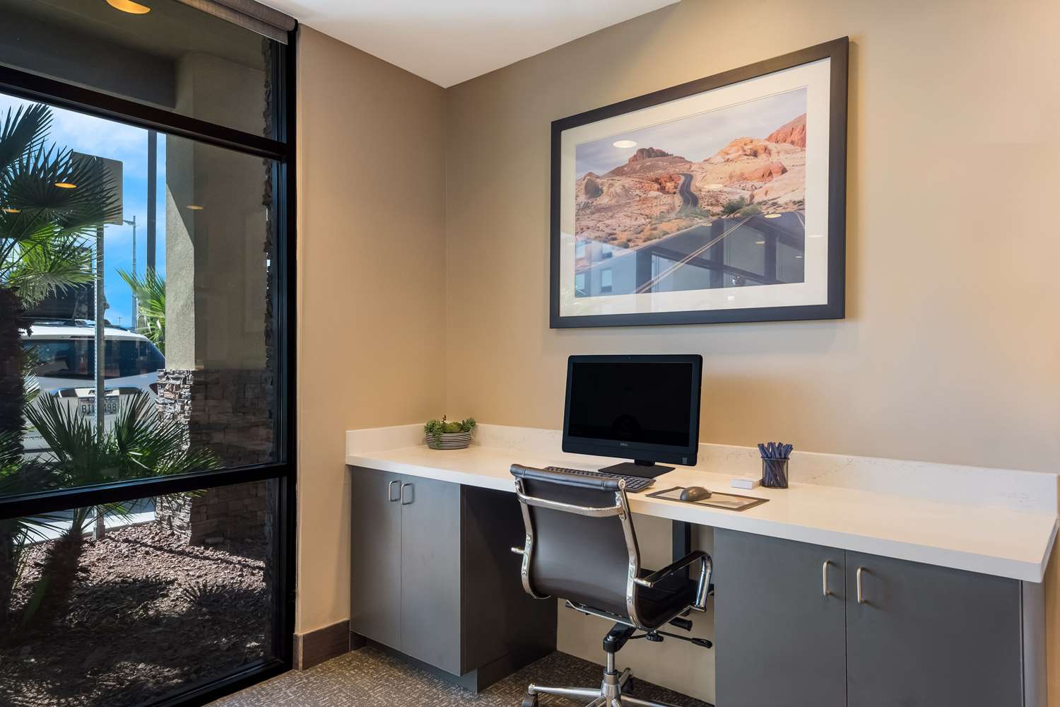 Comfort Inn and Suites Las Vegas - Nellis 14/17