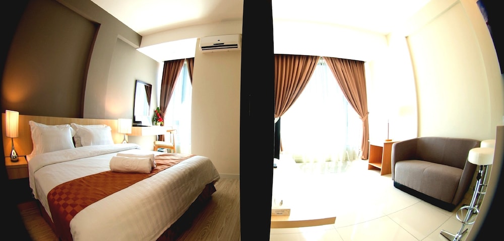 Sky Hotel Kota Kinabalu 13/50