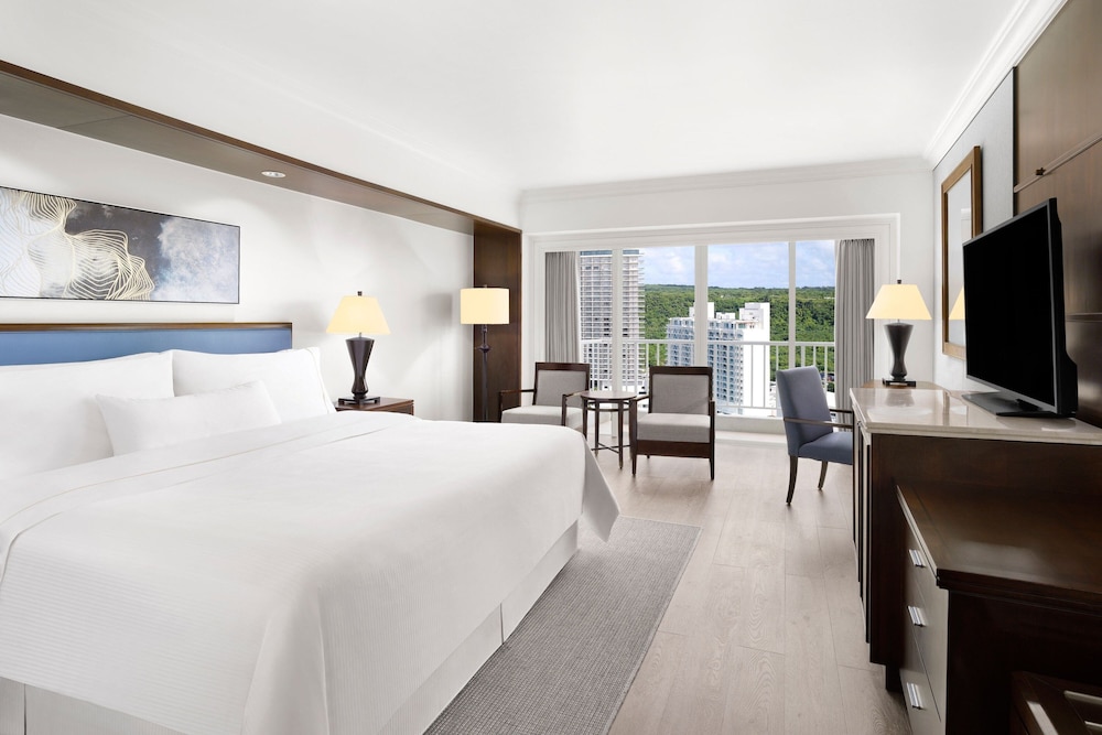 THE WESTIN RESORT GUAM 15/51