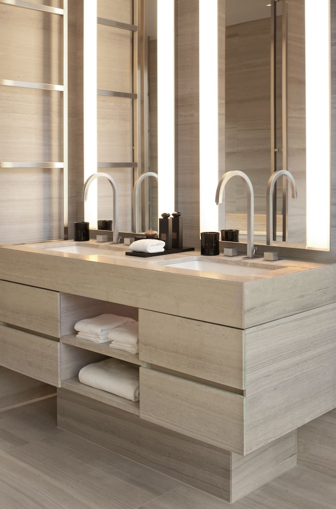 Armani Hotel Milano 45/49