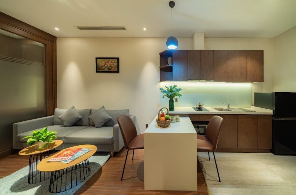 DHTS Business Hotel & Apartment 26/40
