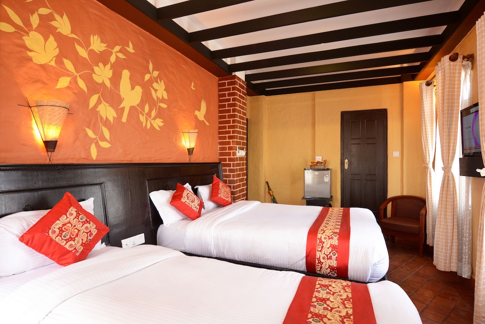 DELUXE, TWIN BEDS