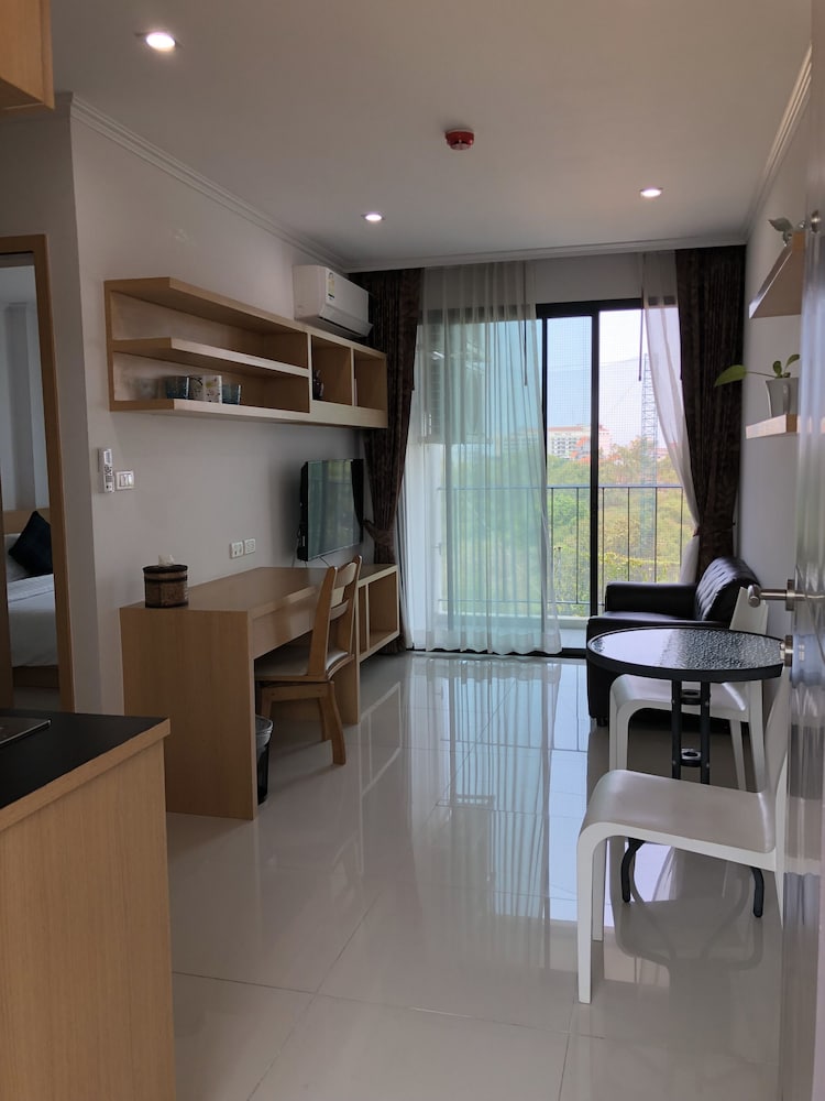 Diana Garden Resort 29/48