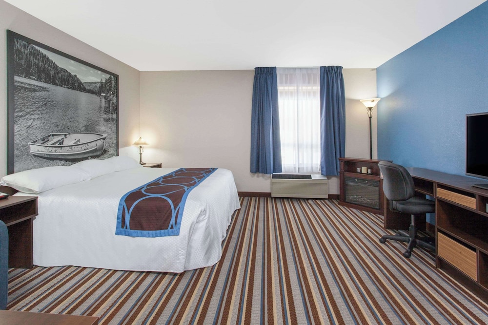 Room, King Bed, Accessible