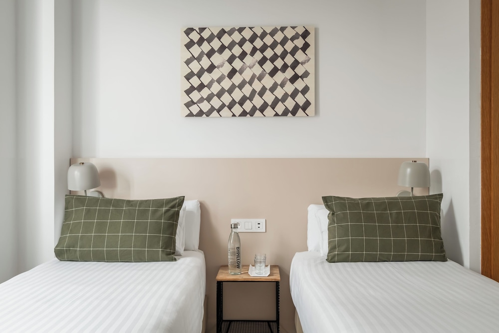 غرفة ثلاثية بثلاثة أسرّة، Hotel Margarit 6/10