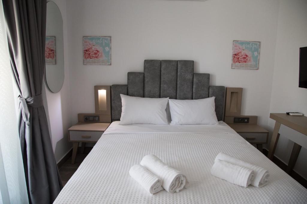 Amalia Rooms Sea View 17/50