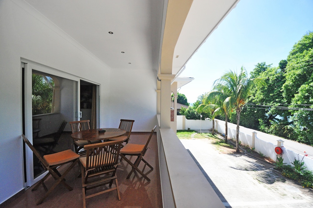 Yasad Luxury Beach Residence 27/50