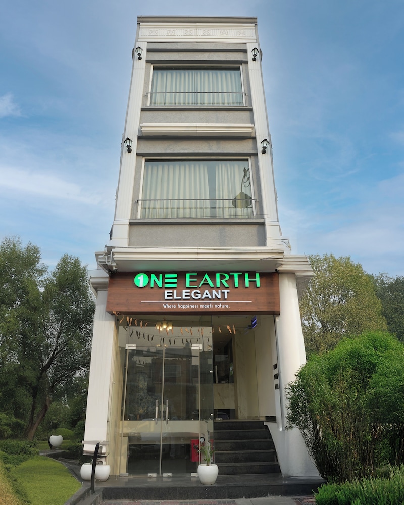 One Earth Elegant Amritsar 2/26
