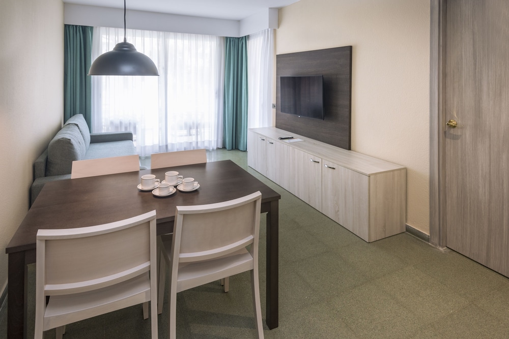 GHT Oasis Park & Spa 47/66