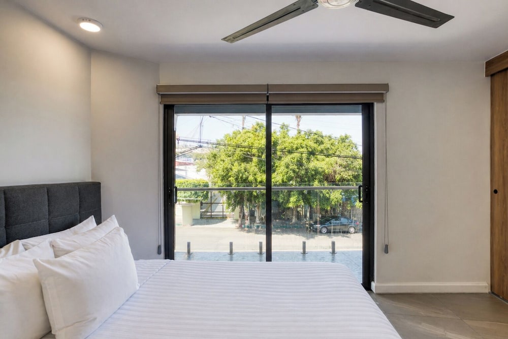 Comfort Suites Tijuana 17/65