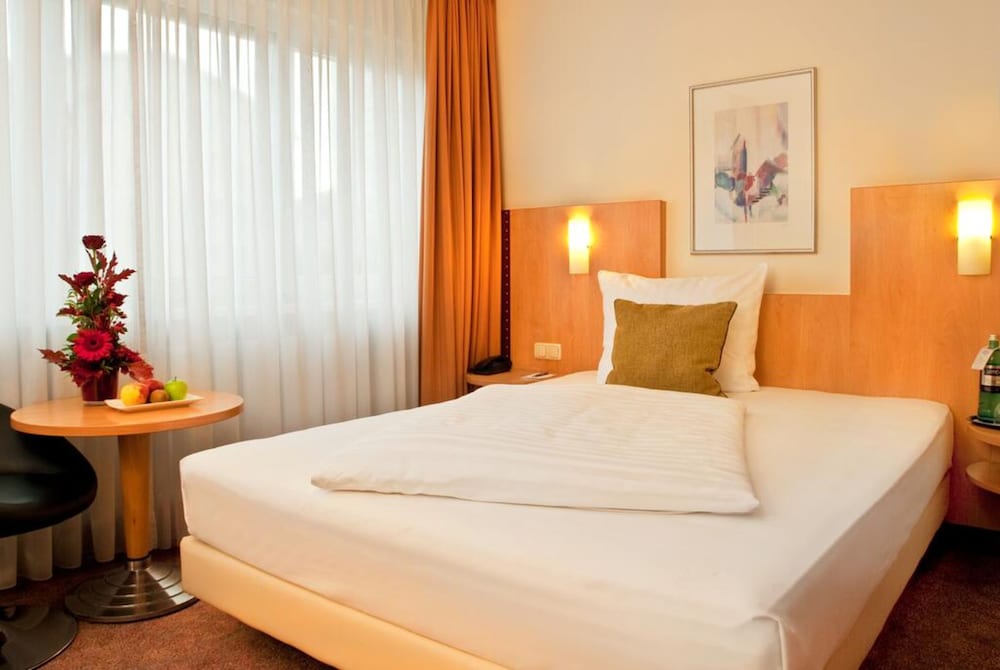 Hotel Scala 20/55