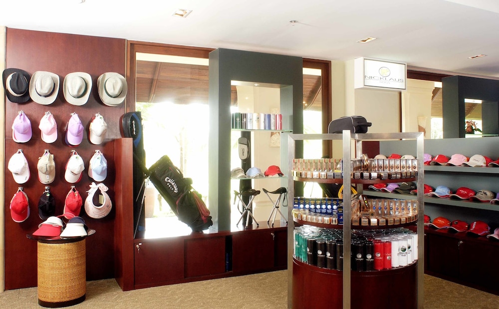 Mission Hills Golf Resort and Spa 30/50