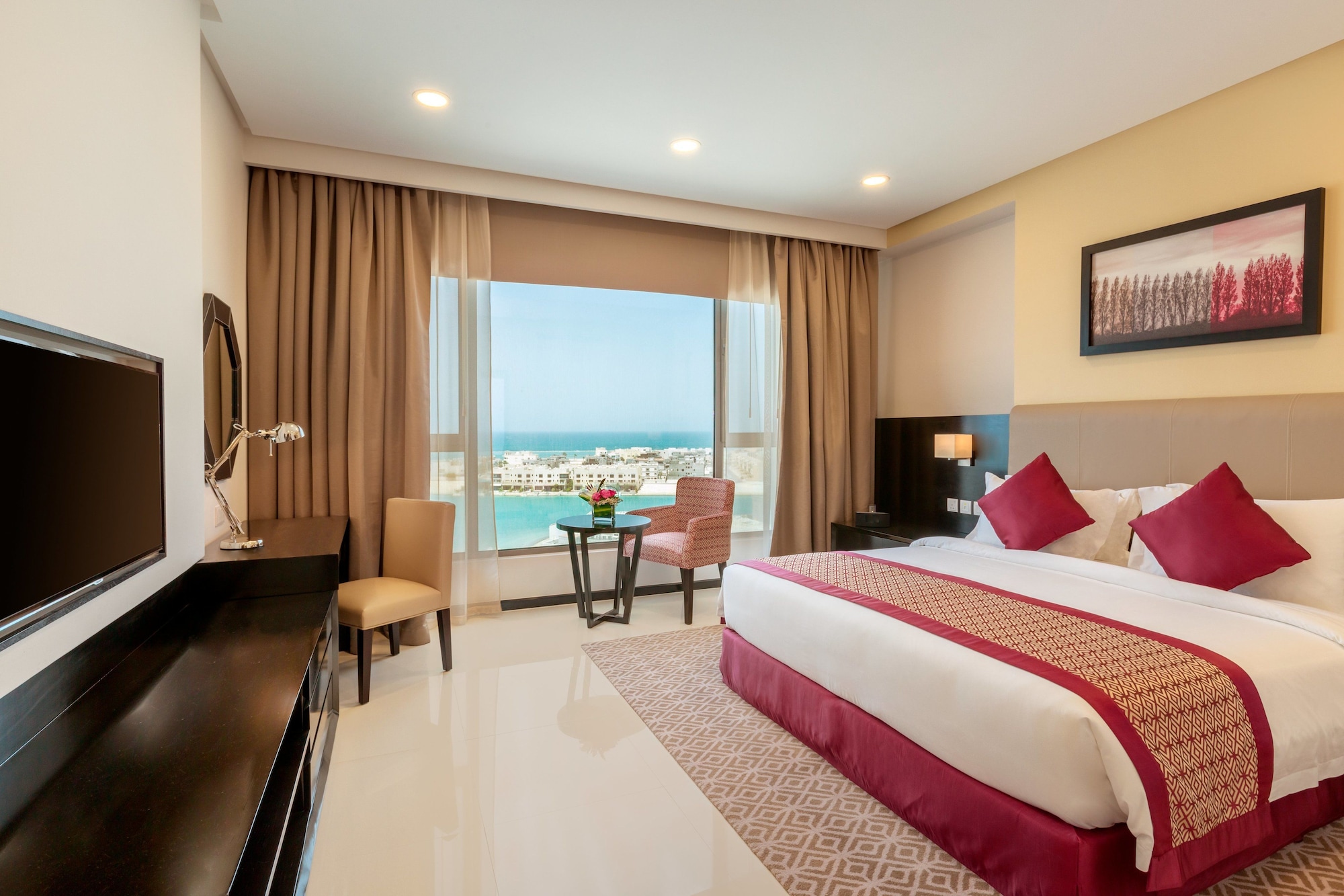 2 BEDROOMS, DELUXE, APARTMENT, 1 KING AND 1 SINGLE BEDS, SMOKING