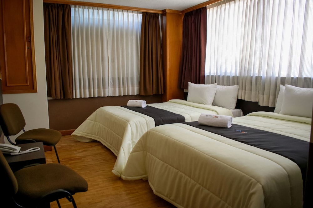 DELUXE, DOUBLE BED