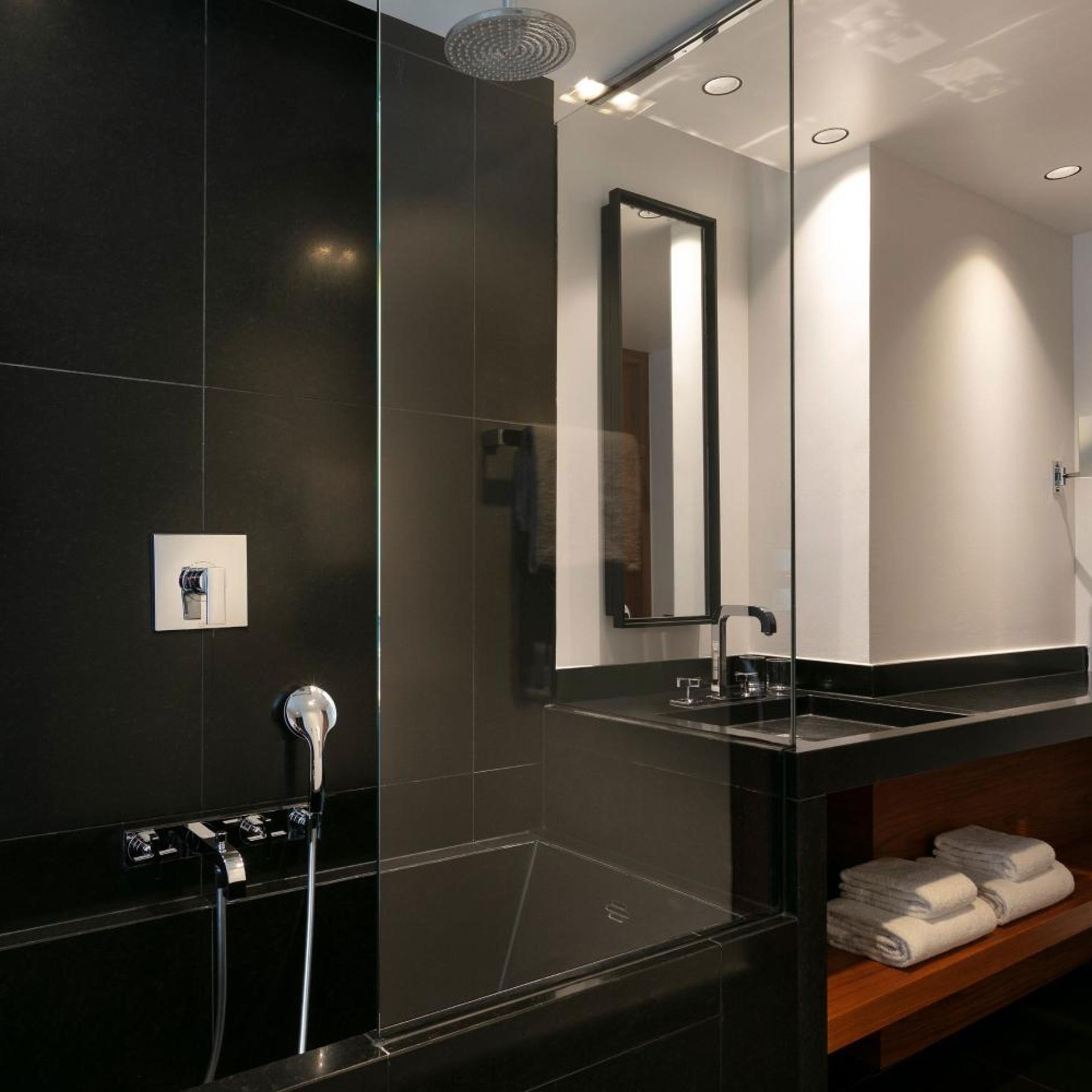 غرفة بريستيج بسريرين منفصلين، Le Metropolitan Paris Tour Eiffel, a Tribute Portfolio Hotel 5/6