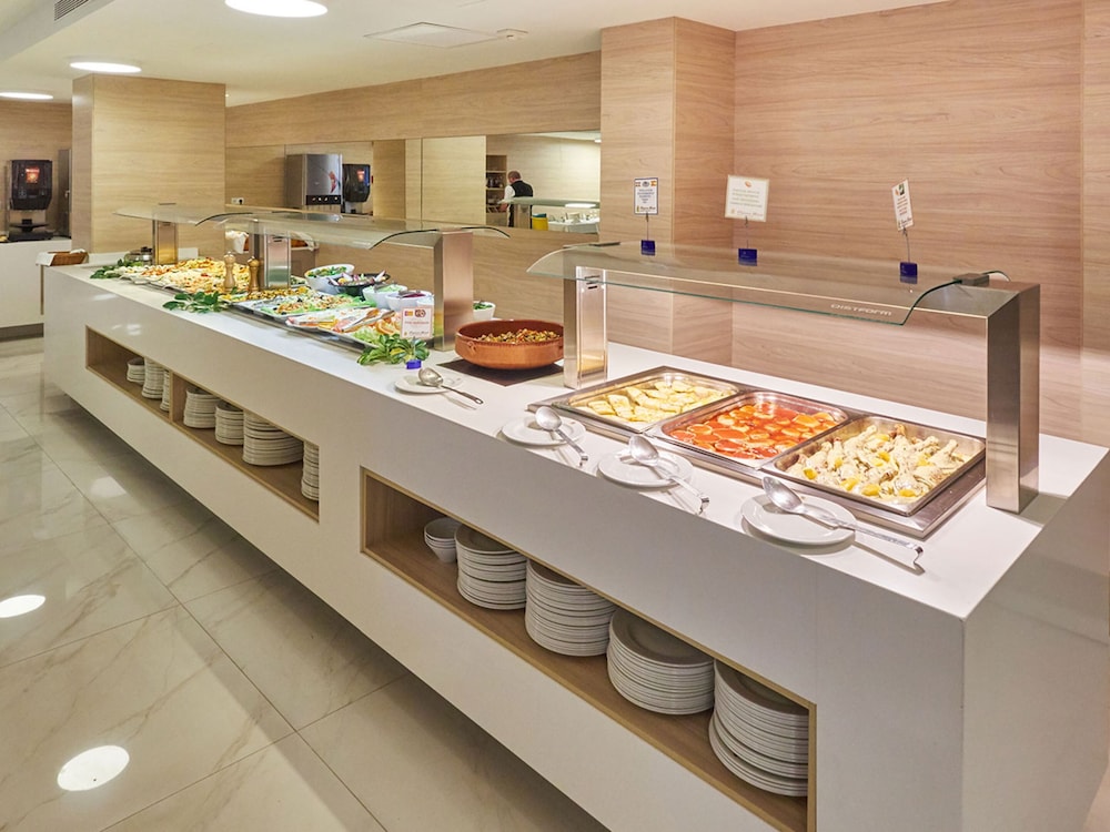 Aparthotel Paguera Beach 5/34