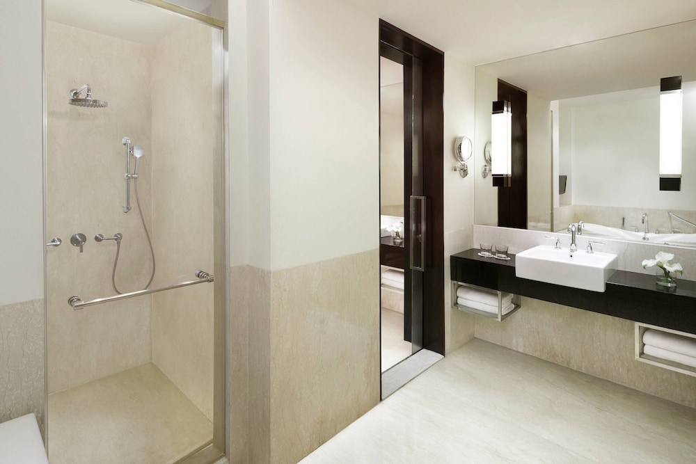 Courtyard By Marriott Bandung Dago 17/57