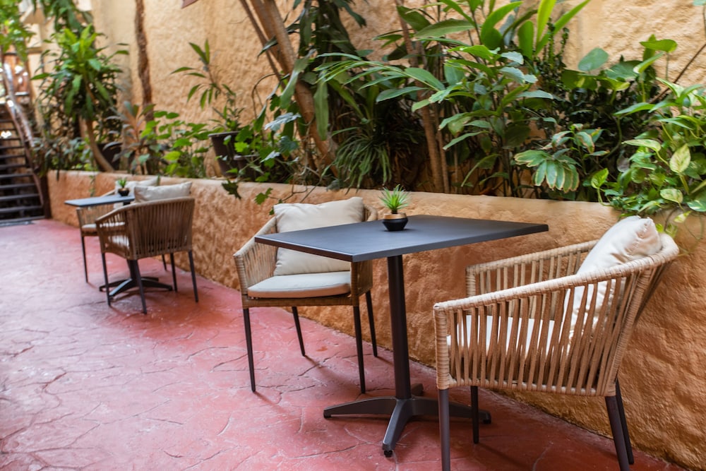 Macondo Holbox Hotel Boutique 47/49