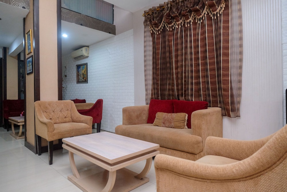 RedDoorz Plus Grand Populer Hotel (ex Nida Rooms Makassar Sulawesi) 20/33
