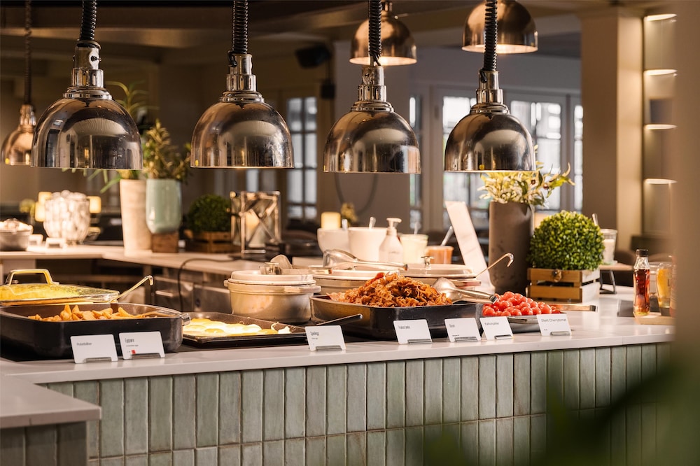 Scandic Sunnfjord Hotel and Spa 16/50