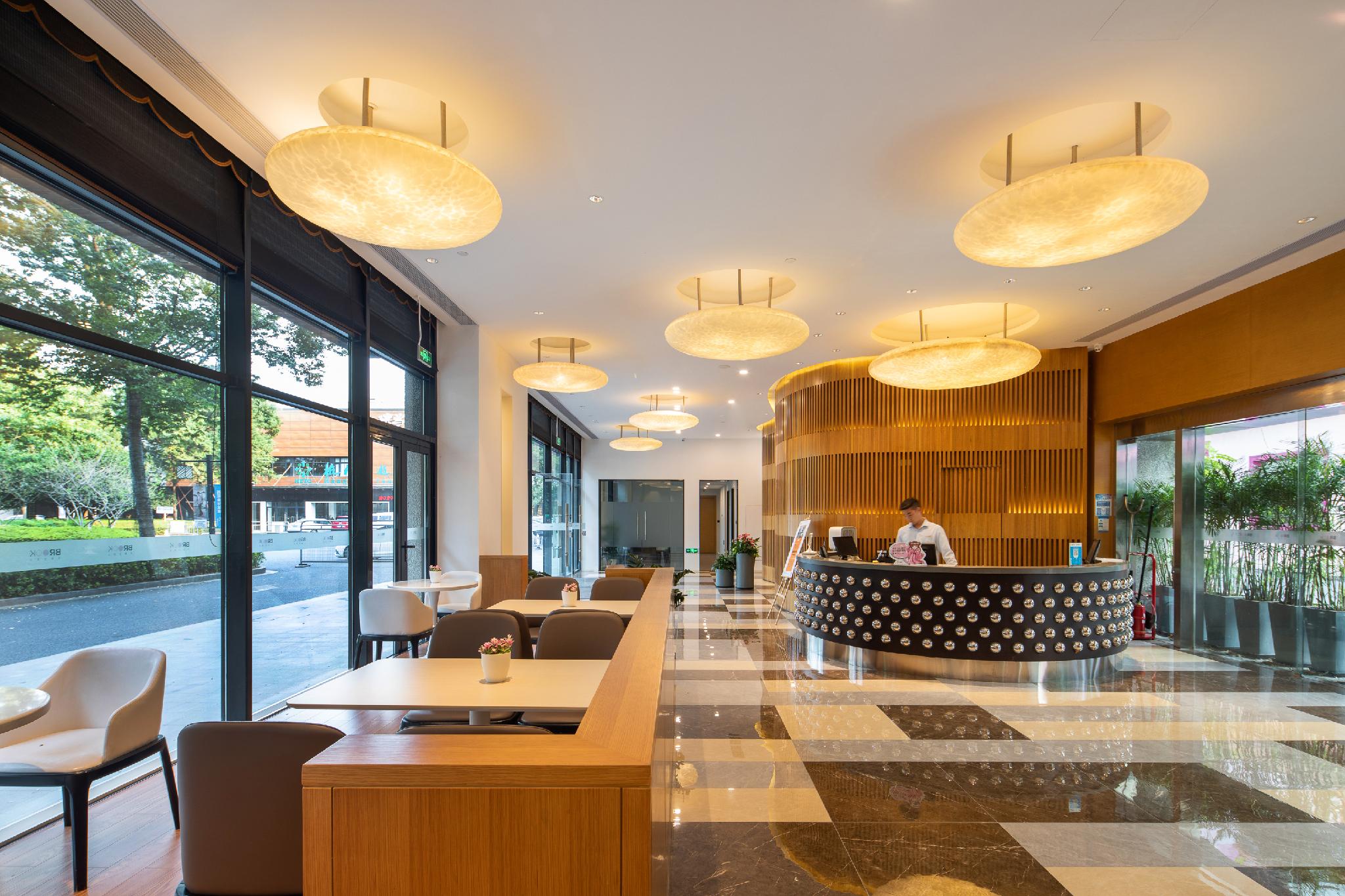 Rezen Brook Hotel (Hangzhou Xixi Paradise) 21/26