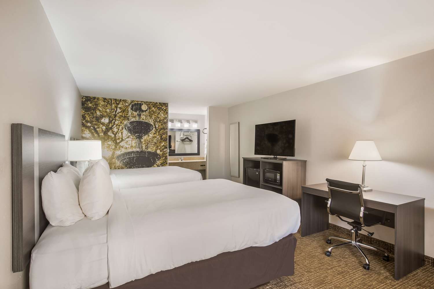 Room, 2 Queen Beds