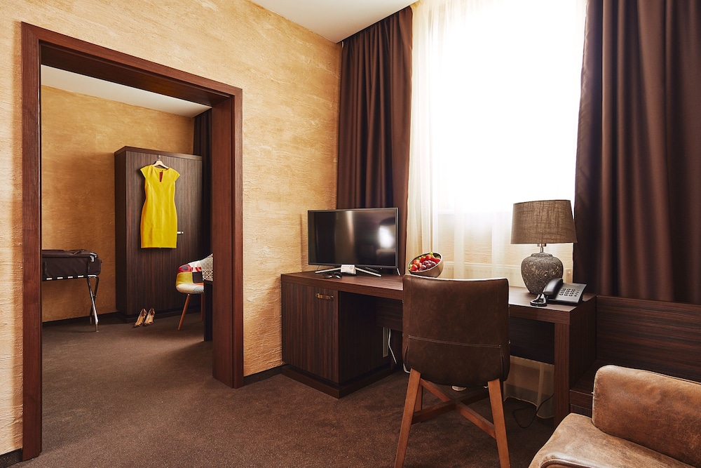 Hotel Berg 26/50