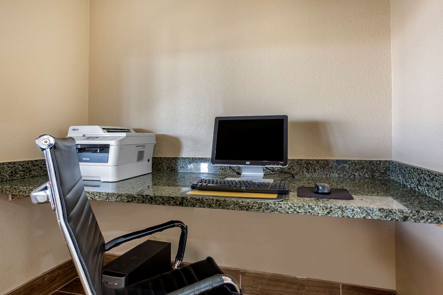 Comfort Inn & Suites Deming 32/41