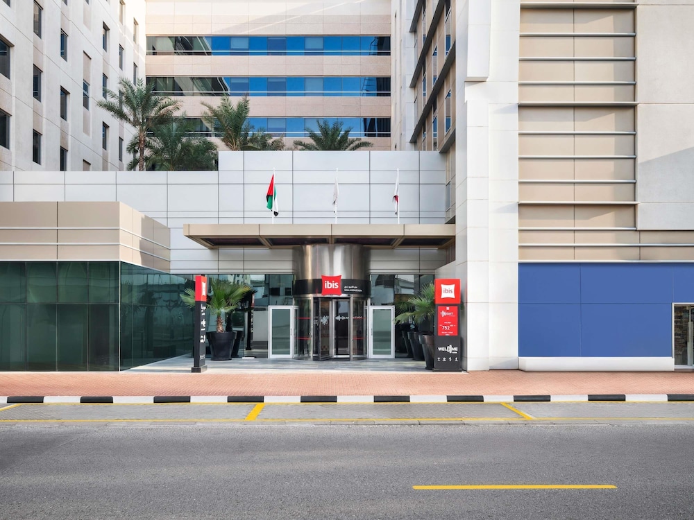 Ibis Mall Avenue Dubai 44/50