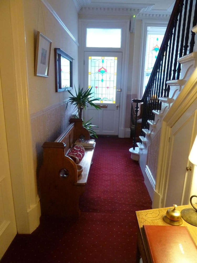 The Burnside Guest House 36/47