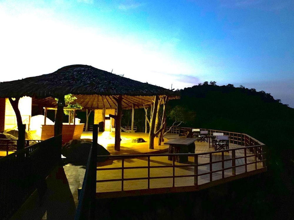 Yala Safari Camping 2/50