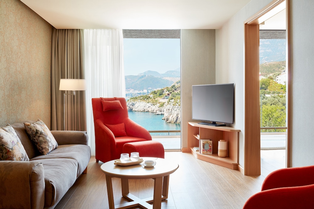 Maestral Resort & Casino 26/50