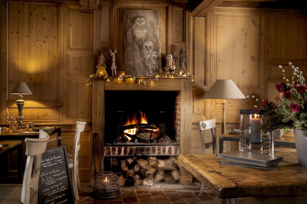 Auberge De La Source 33/69